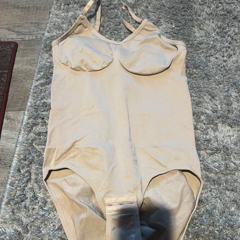 no brand large shapewear bodysuit